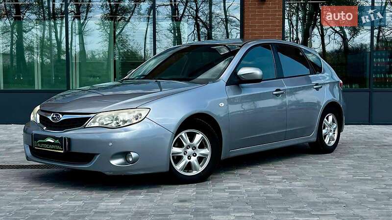 Хэтчбек Subaru Impreza 2008 в 
