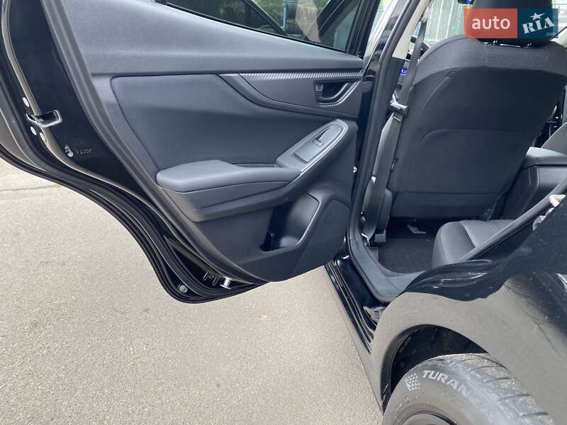 Хэтчбек Subaru Impreza 2017 в Киеве