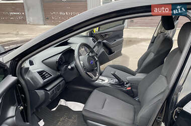 Хэтчбек Subaru Impreza 2017 в 