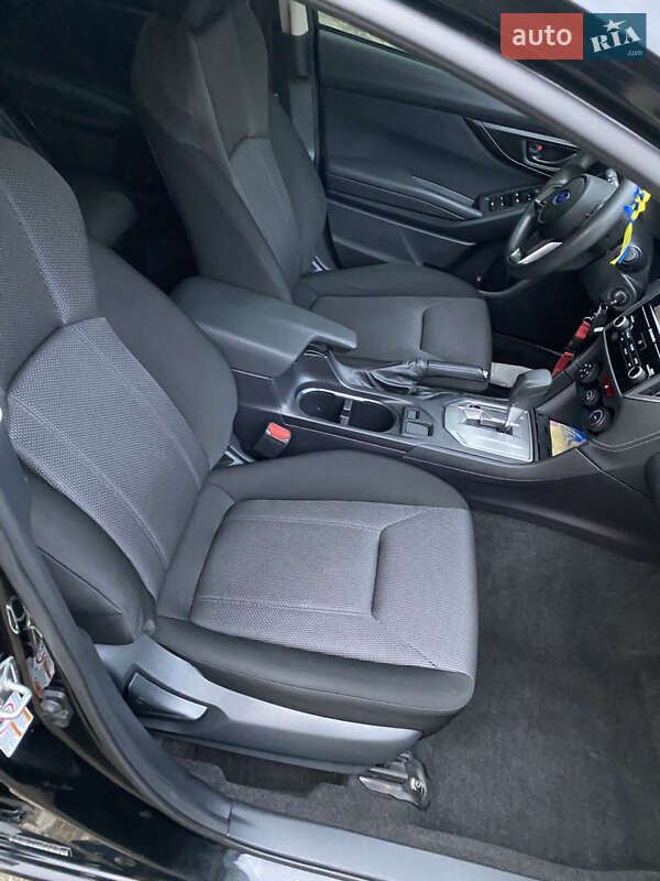 Хэтчбек Subaru Impreza 2017 в Киеве