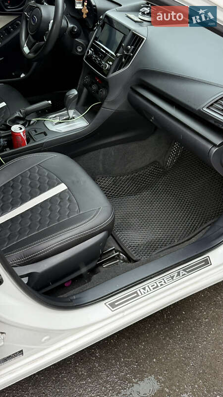 Седан Subaru Impreza 2019 в Хмельницком