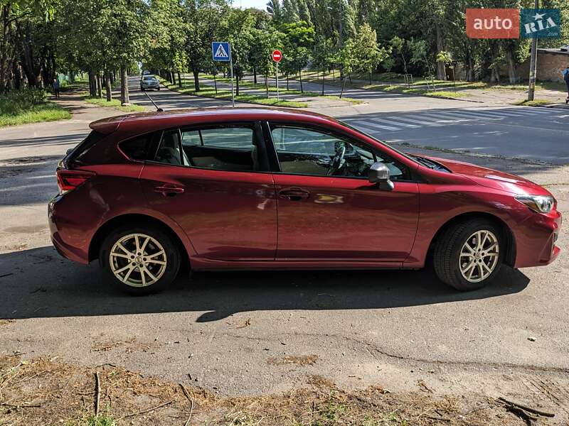 Хетчбек Subaru Impreza 2017 в Києві