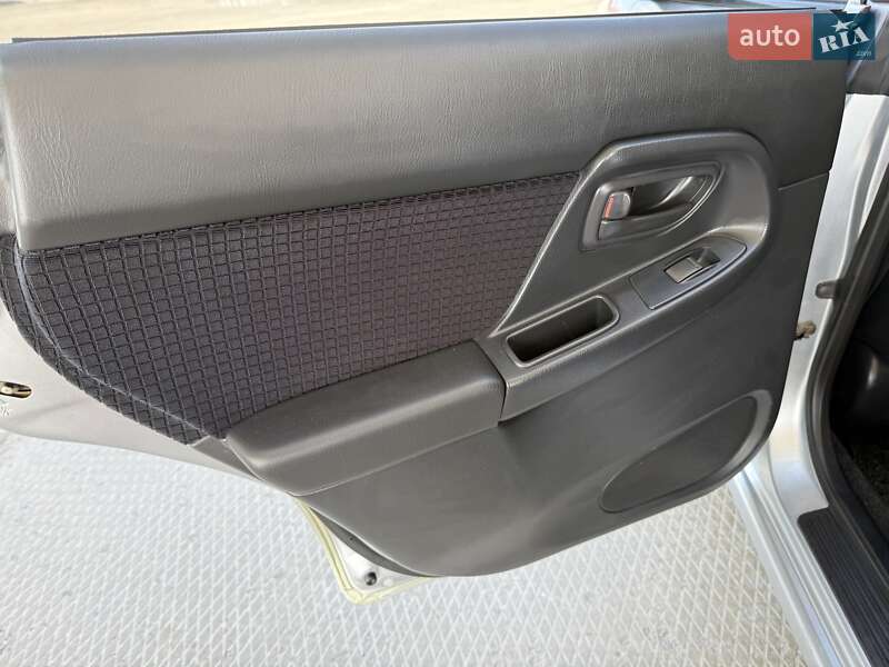 Седан Subaru Impreza 2004 в Харькове