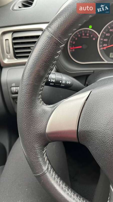 Хетчбек Subaru Impreza 2008 в Києві фото 3 Хетчбек Subaru Impreza 2008 в Києві