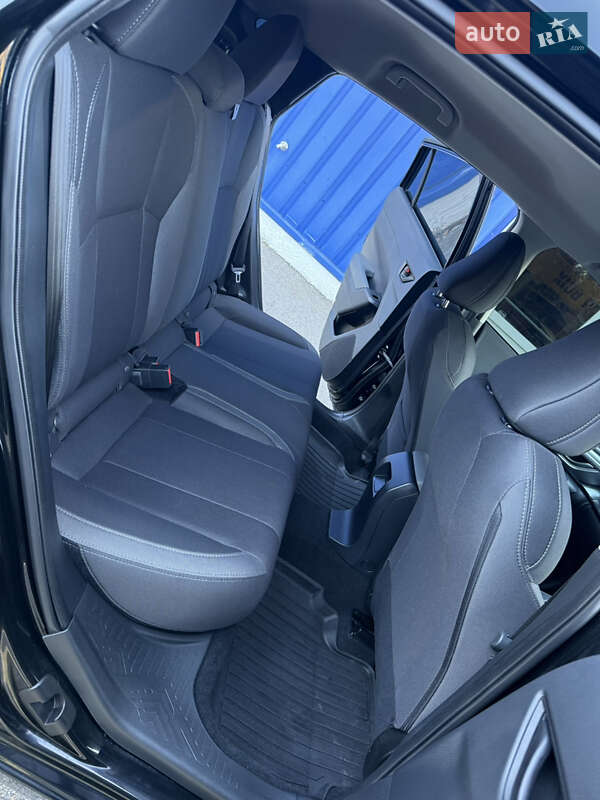 Хетчбек Subaru Impreza 2024 в Львові