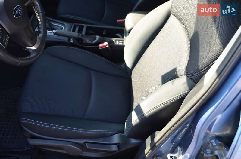 Хетчбек Subaru Impreza 2016 в Павлограді