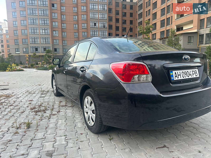 Седан Subaru Impreza 2012 в Киеве