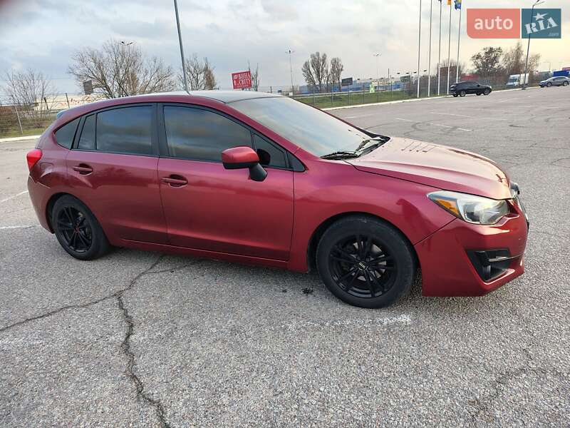 Хэтчбек Subaru Impreza 2016 в Днепре