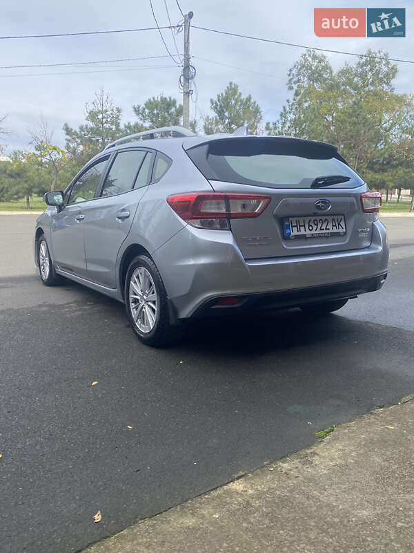 Хэтчбек Subaru Impreza 2017 в Измаиле