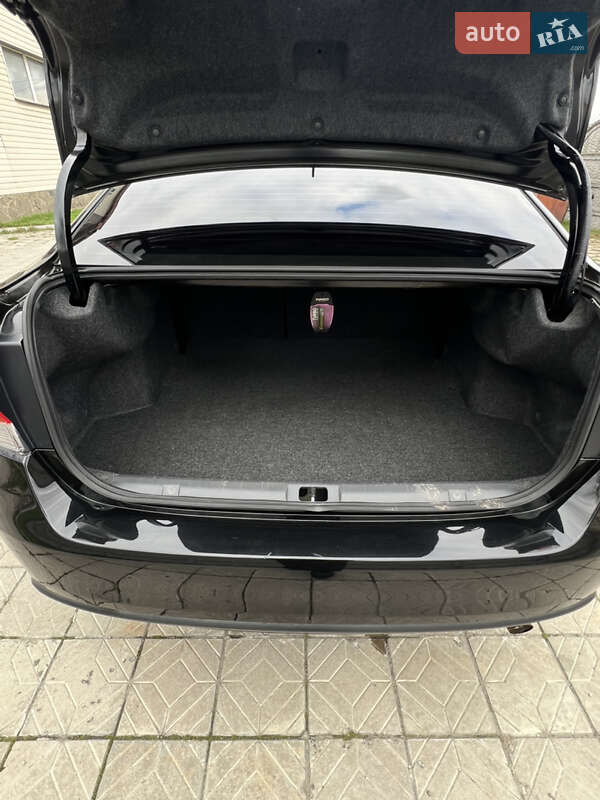 Седан Subaru Impreza 2017 в Николаеве