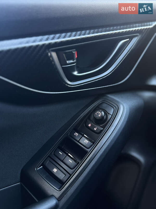 Седан Subaru Impreza 2023 в Тернополе