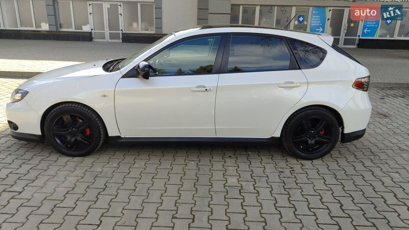 Хэтчбек Subaru Impreza 2008 в Черновцах