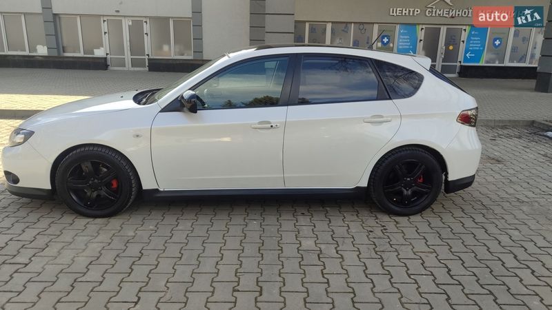 Хэтчбек Subaru Impreza 2008 в Черновцах