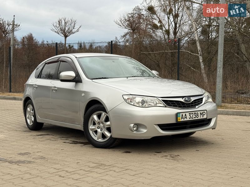 Хэтчбек Subaru Impreza 2011 в Житомире