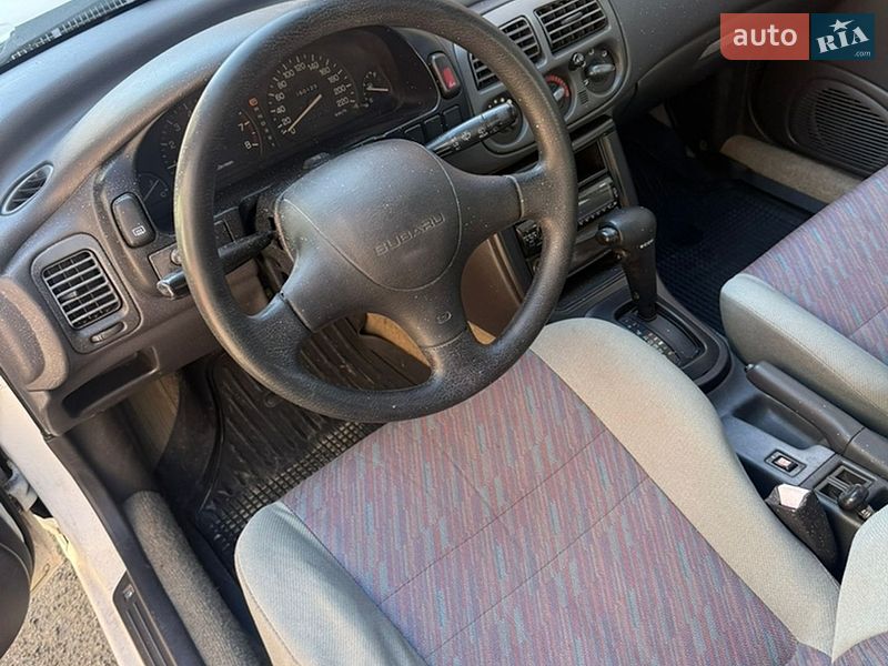 Универсал Subaru Impreza 1994 в Киеве