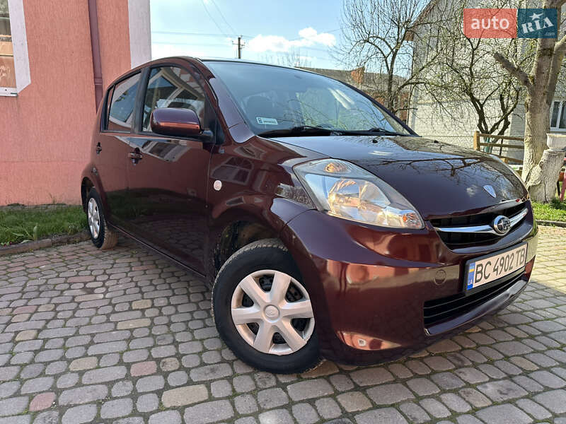 Хетчбек Subaru Justy 2009 в Дрогобичі