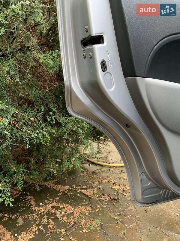 Хэтчбек Subaru Justy 2009 в Киеве фото 11 Хэтчбек Subaru Justy 2009 в Киеве