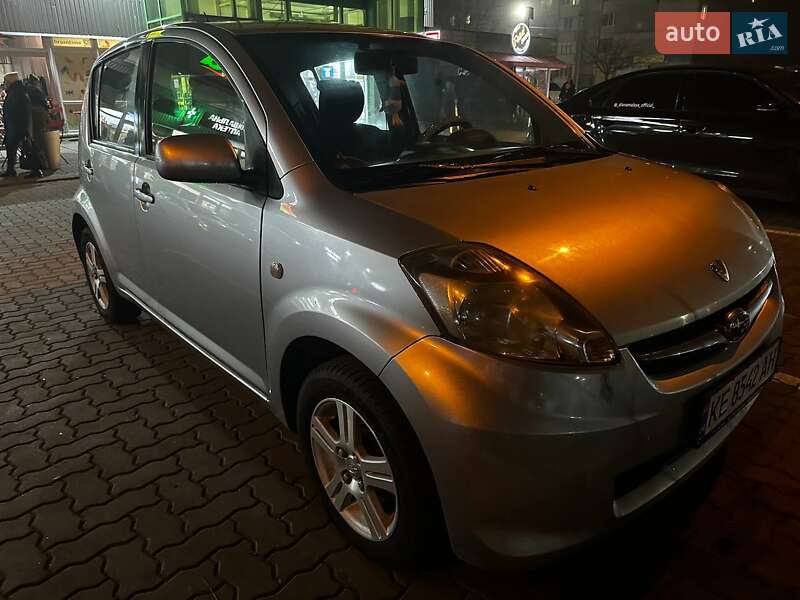 Хэтчбек Subaru Justy 2010 в Кривом Роге