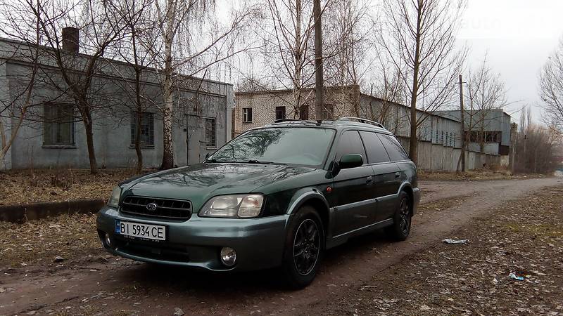 Субару legacy 2000