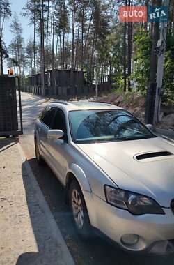 Универсал Subaru Legacy Outback 2004 в Киеве