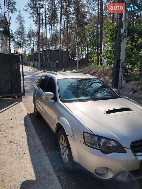 Универсал Subaru Legacy Outback 2004 в Киеве