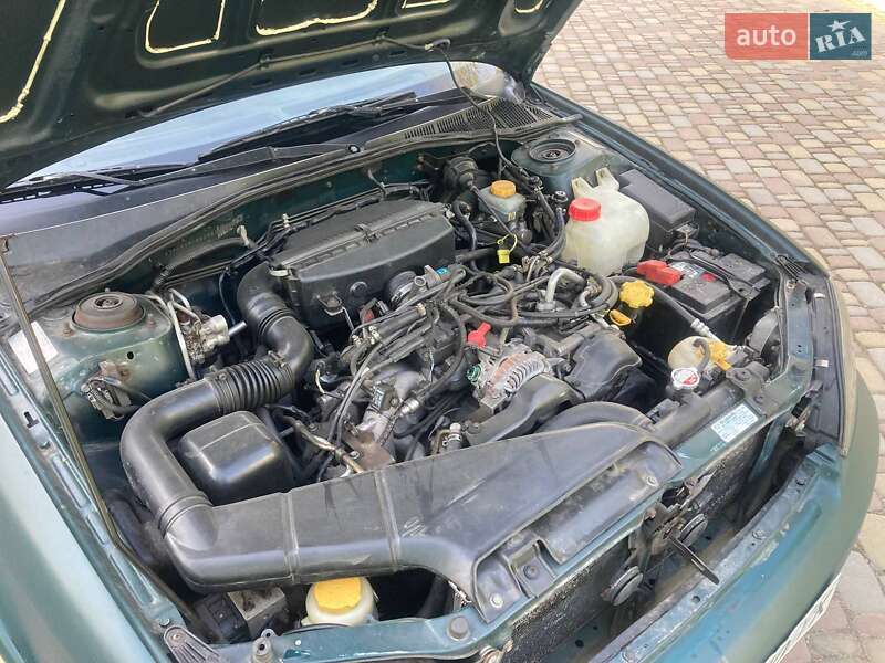 Универсал Subaru Legacy Outback 1999 в Запорожье