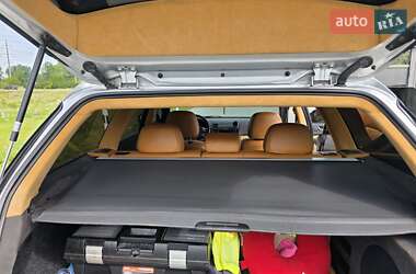 Универсал Subaru Legacy Outback 2004 в 