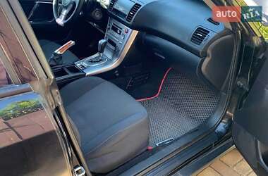 Универсал Subaru Legacy Outback 2005 в 