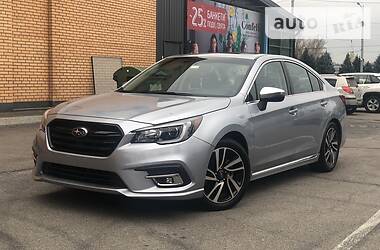 Седан Subaru Legacy 2018 в Днепре