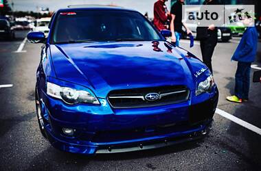 Седан Subaru Legacy 2004 в 