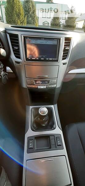 Седан Subaru Legacy 2012 в Сваляві
