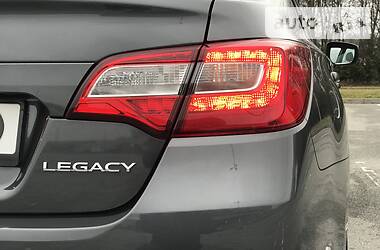 Седан Subaru Legacy 2018 в 