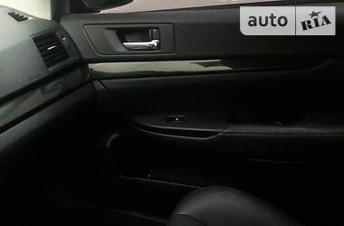 Седан Subaru Legacy 2013 в 