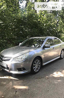 Седан Subaru Legacy 2010 в Киеве