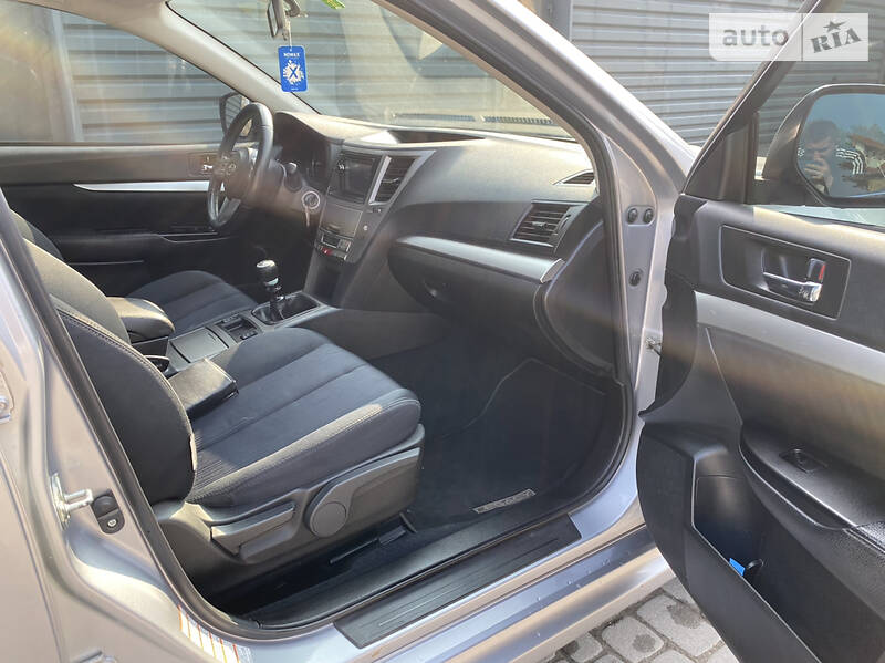 Универсал Subaru Legacy 2012 в Ивано-Франковске