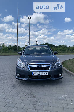 Седан Subaru Legacy 2013 в Ивано-Франковске