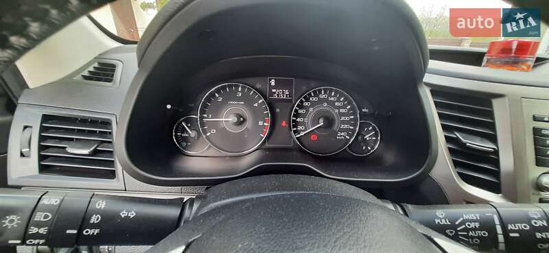 Универсал Subaru Legacy 2012 в Львове