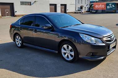 Седан Subaru Legacy 2010 в Киеве