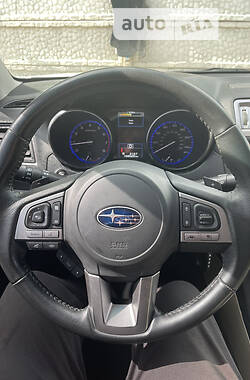 Седан Subaru Legacy 2015 в Кривому Розі