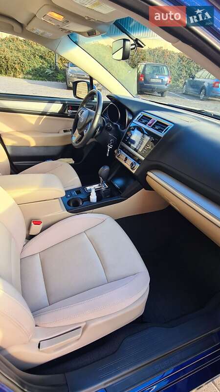 Седан Subaru Legacy 2017 в Харькове