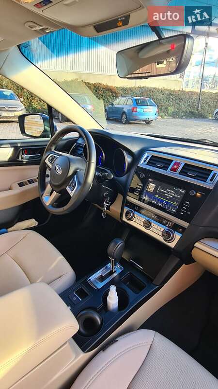 Седан Subaru Legacy 2017 в Харькове