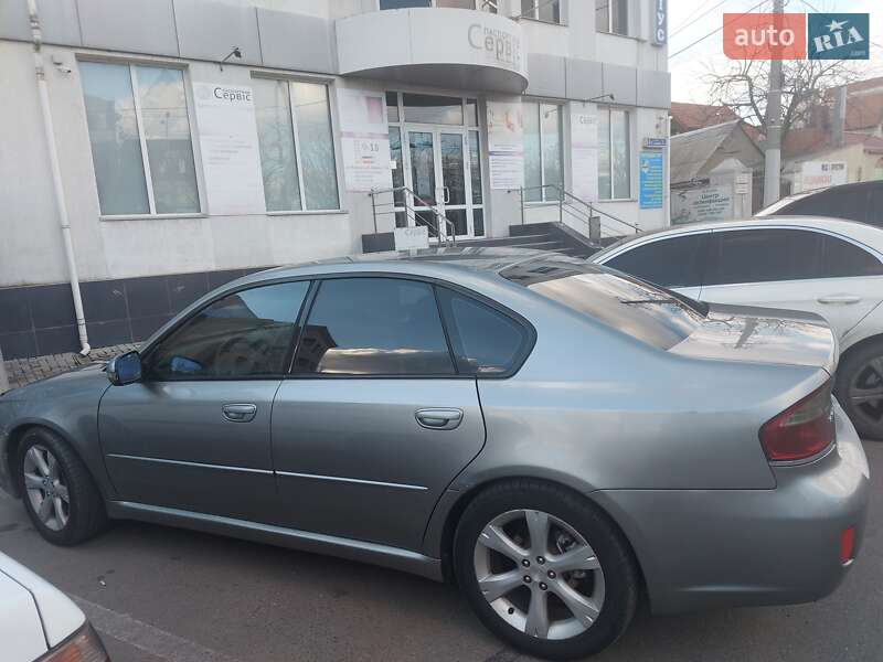 Седан Subaru Legacy 2007 в Николаеве