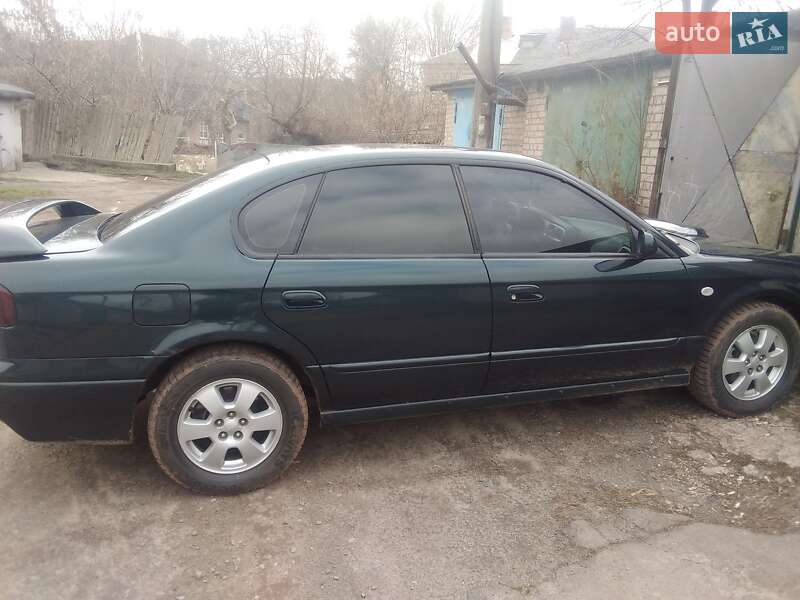 Седан Subaru Legacy 2002 в Кривому Розі