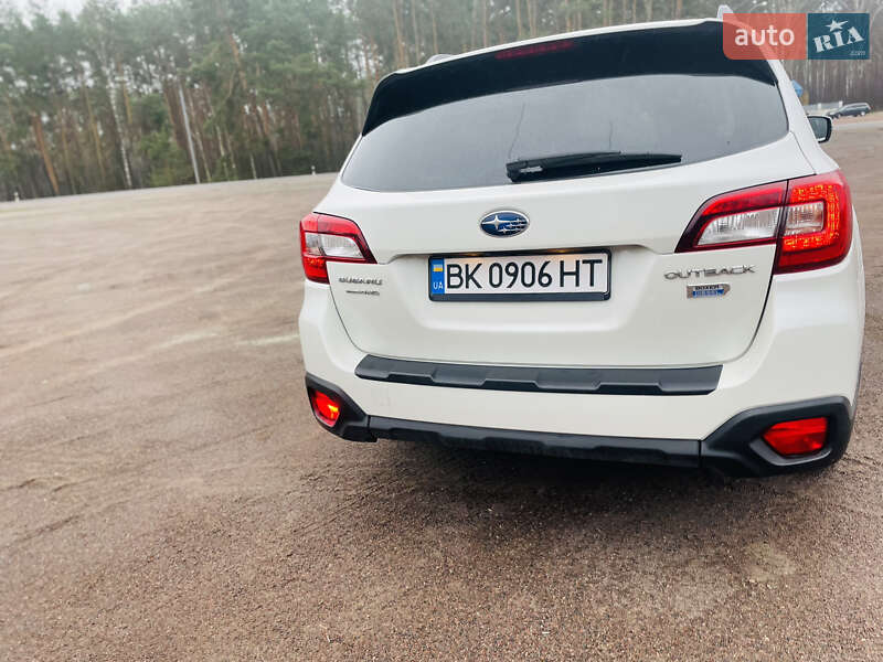 Универсал Subaru Legacy 2015 в Вараше фото 20 Универсал Subaru Legacy 2015 в Вараше