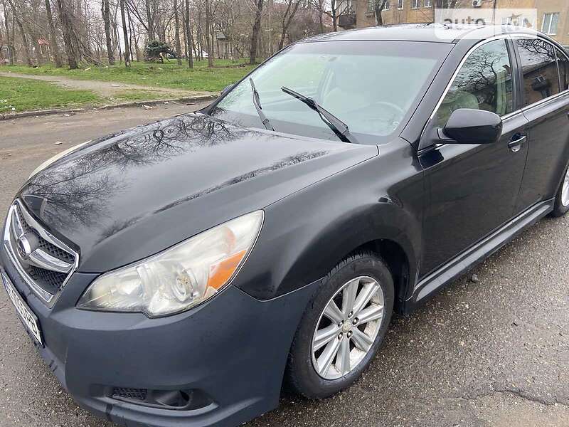 Седан Subaru Legacy 2011 в Киеве