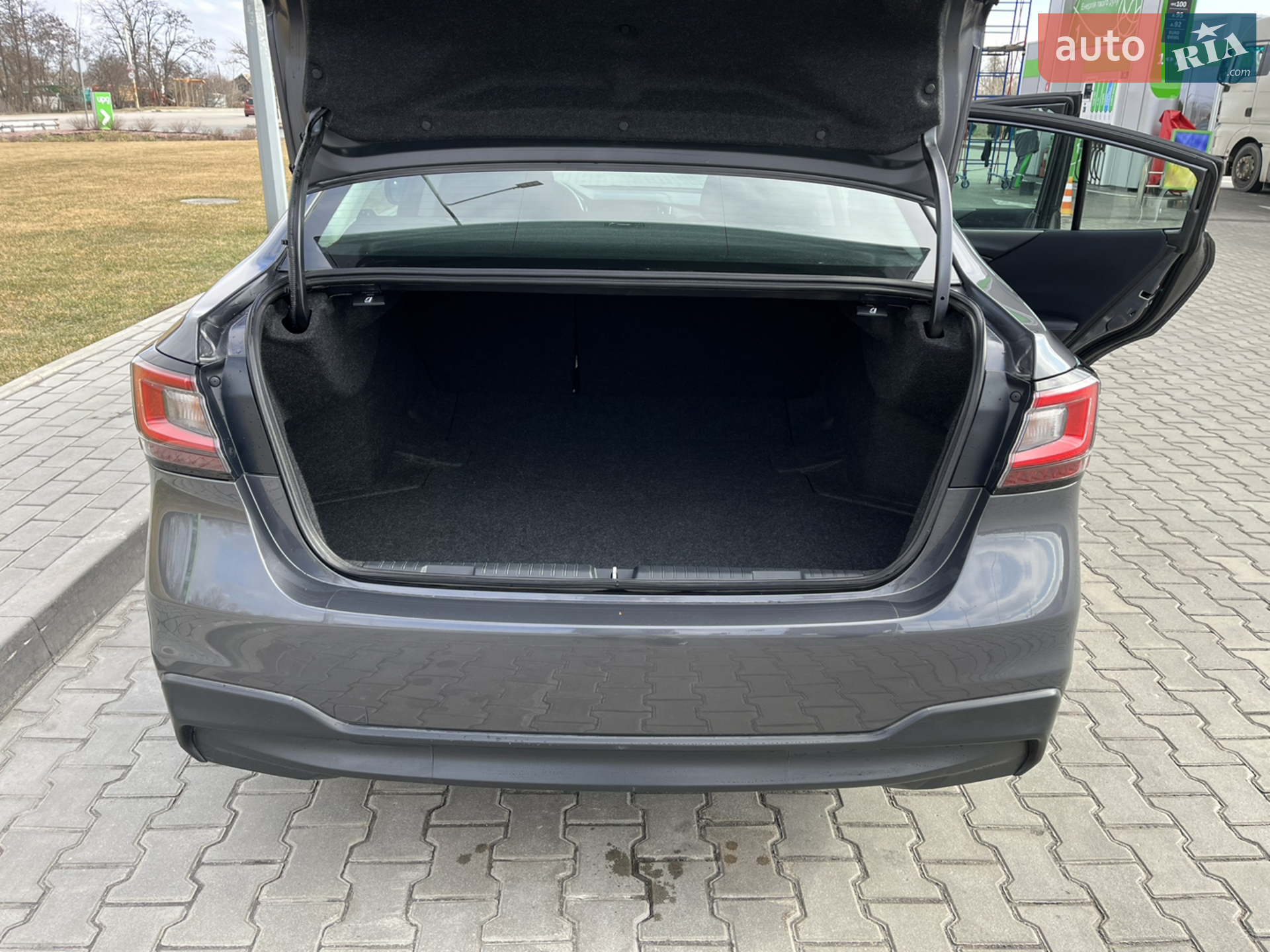 2020 Subaru Legacy - мініатюра 18