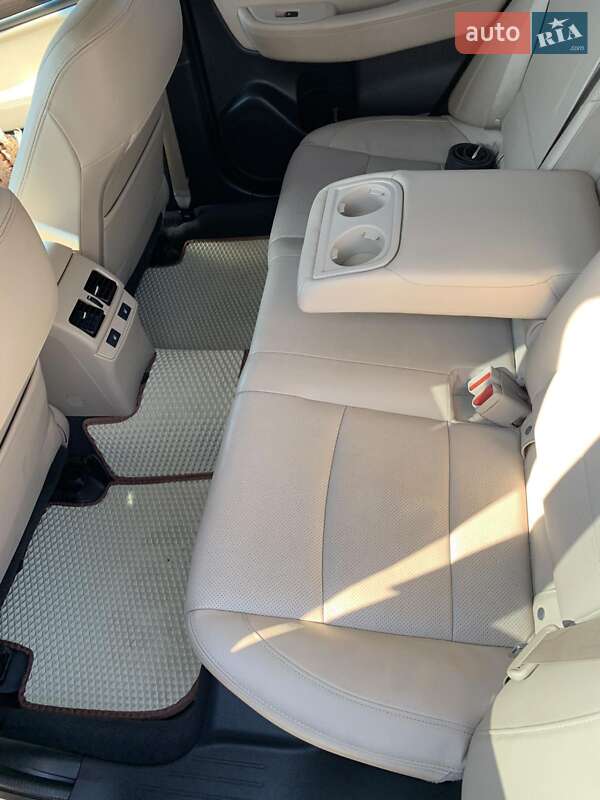 Седан Subaru Legacy 2016 в Черкасах