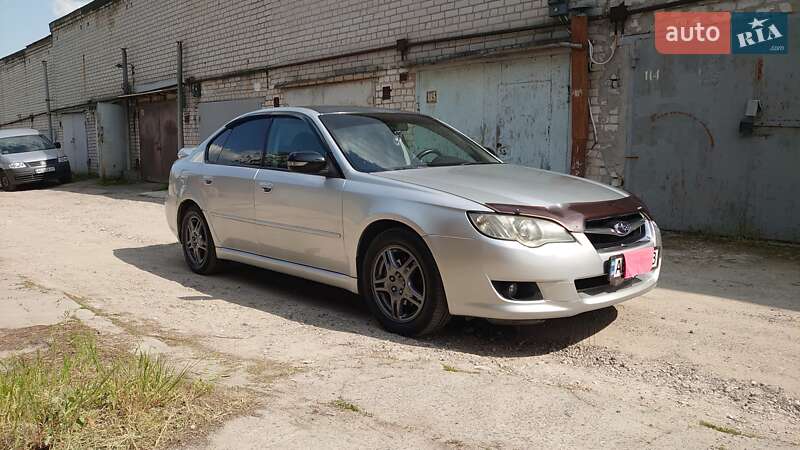 Седан Subaru Legacy 2006 в Днепре