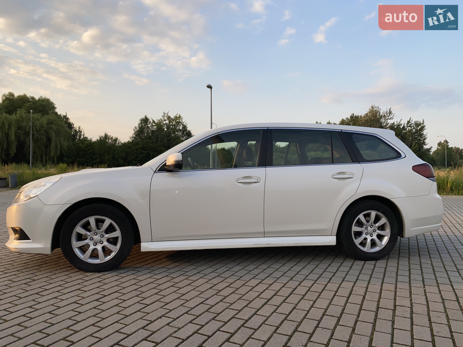2012 Subaru Legacy - мініатюра 4