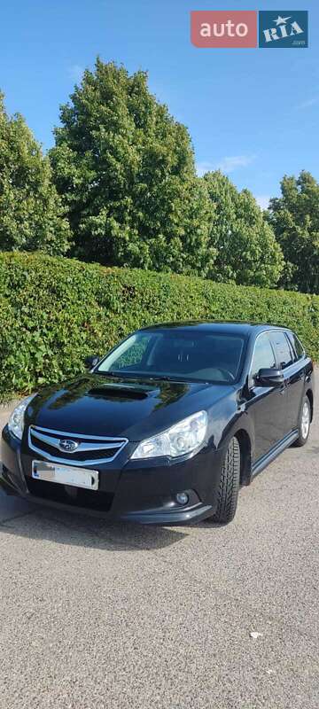 Универсал Subaru Legacy 2011 в Луцке